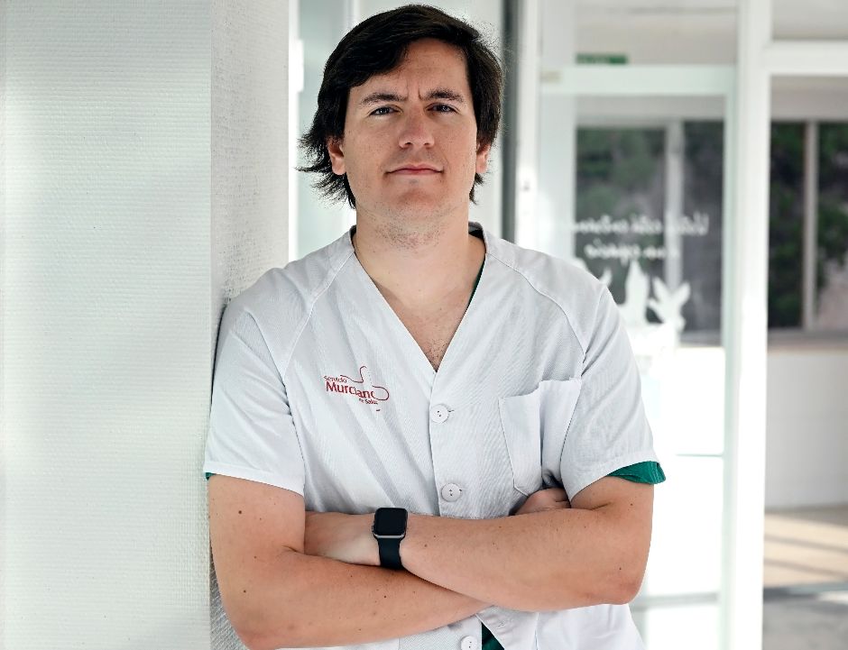 EDUARDO GÓMEZ GIL, PRIMER PREMIO DEL V CERTAMEN DE CASOS CLÍNICOS DEL COLEGIO DE MÉDICOS DE LA REGIÓN DE MURCIA<br> <br>