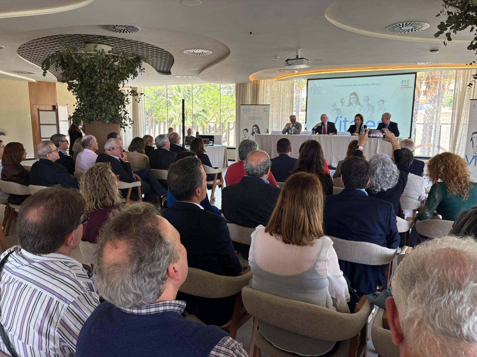 El Colegio de M&eacute;dicos visita Cartagena para poner en valor la profesi&oacute;n m&eacute;dica de la comarca dentro de los actos conmemorativos de su 130 aniversario<br>